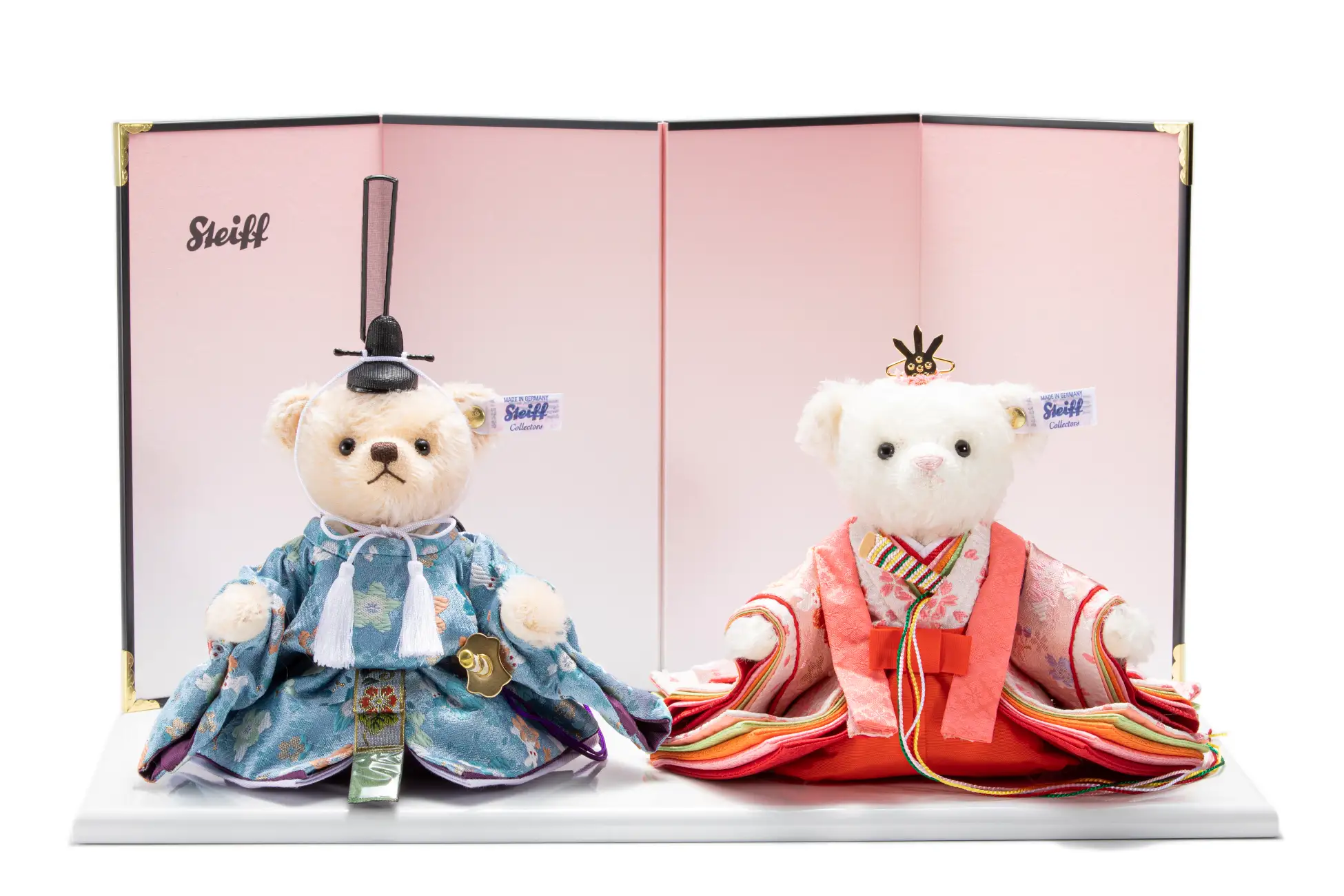 679230-1 ひな人形「桜うさぎ」(デザイン継続)税込 99,000円(本体価格 90,000円)